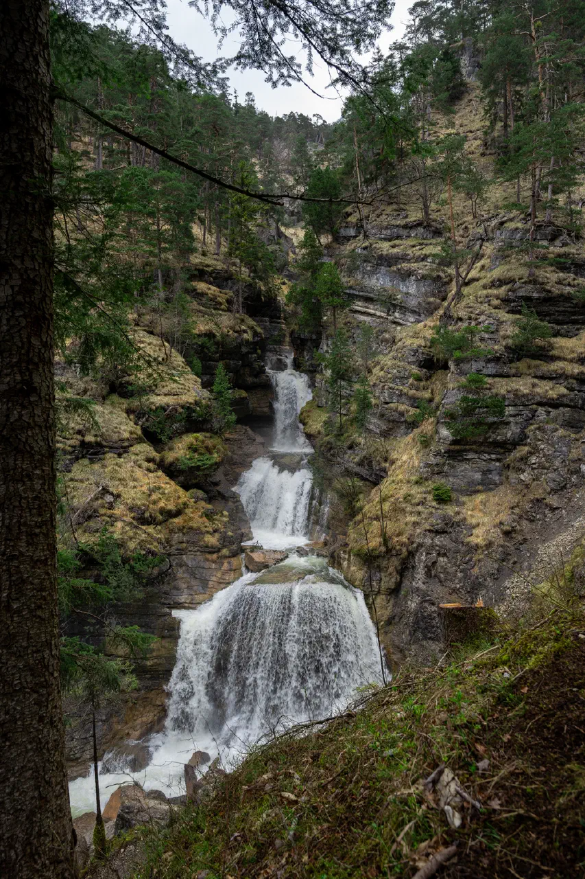Kuhfluchtwasserfälle | 1/1000s * f9 * ISO 6400 * 24mm - 14-24mm F2.8 DG DN | Art 019 - Sony α7R V Kuhfluchtwasserfälle