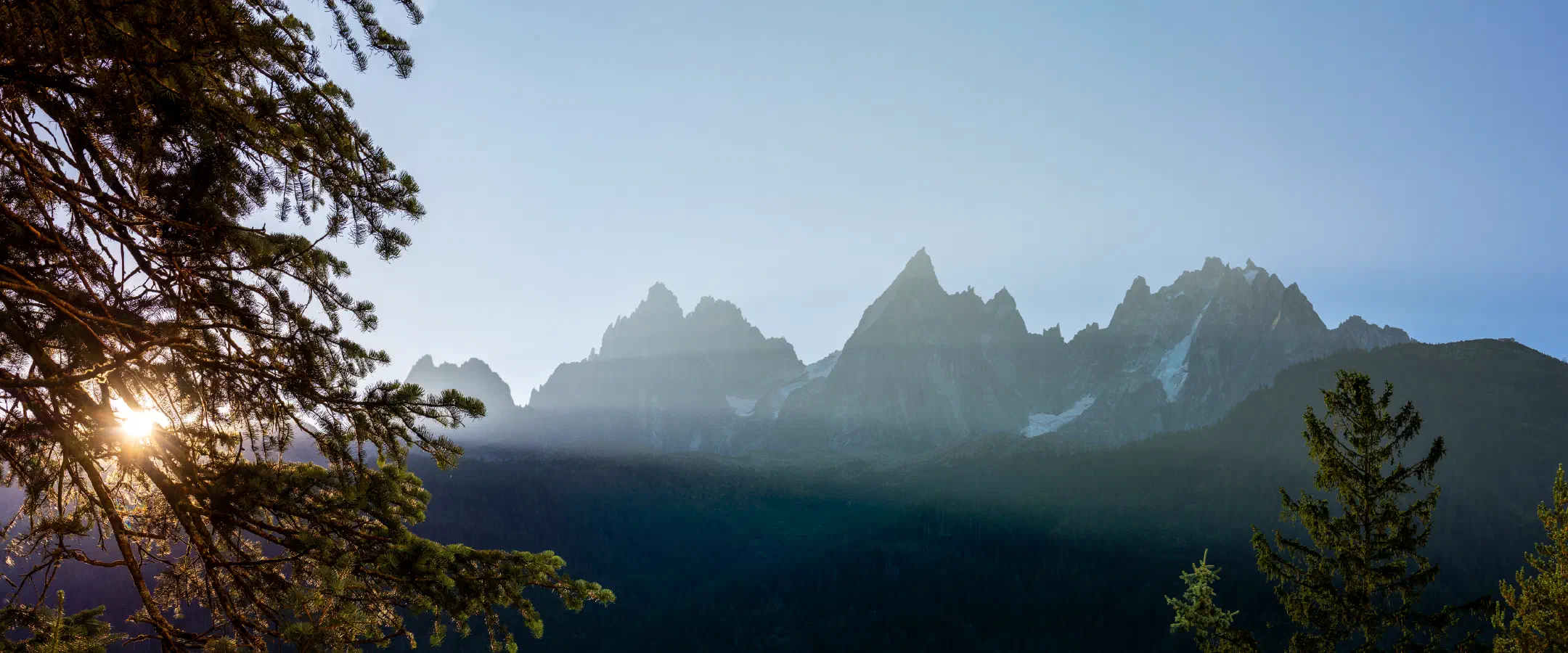 Aiguille des Grands Charmoz