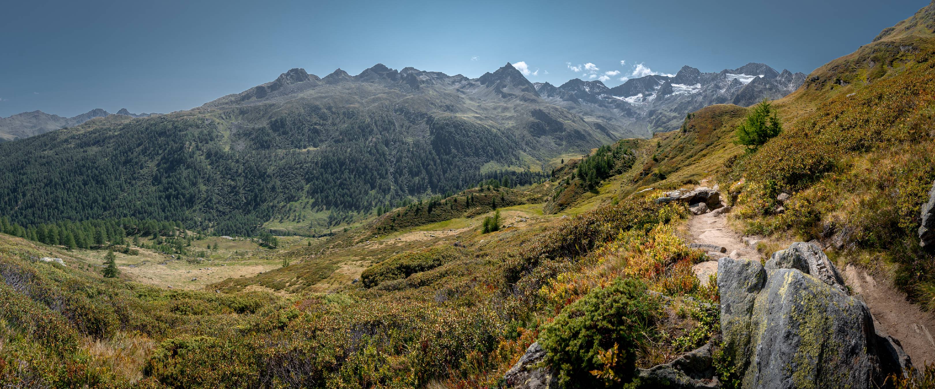 Hiking to Seeber Lake