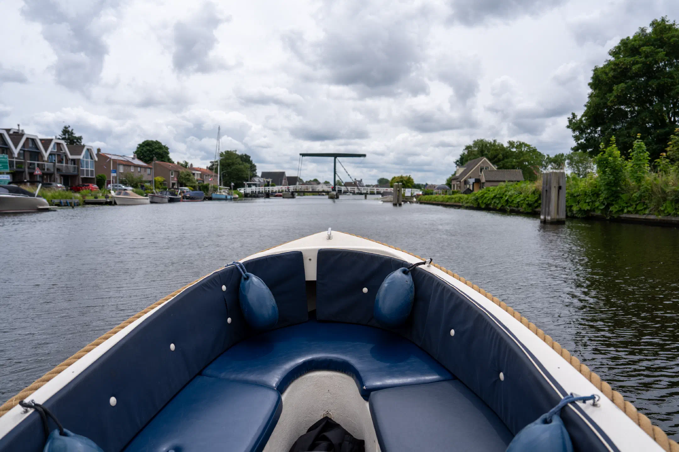 Approaching De Vijfhuizerbrug | 1/1600s * f3.2 * ISO 100 * 24mm - FE 24-70mm F2.8 GM II - ILCE-7M5 Approaching De Vijfhuizerbrug