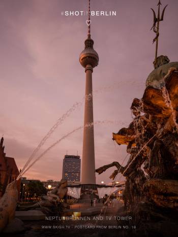 Neptunbrunnen and TV Tower | 1/125s * f1.4 * ISO 640 * 24mm - FE 24mm F1.4 GM - Sony α7 IV Neptunbrunnen and TV Tower