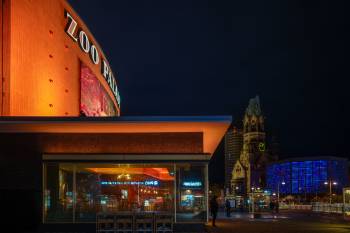 Zoo Palast | 1/30s * f1.4 * ISO 320 * 24mm - FE 24mm F1.4 GM - Sony α7R V Zoo Palast
