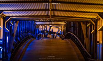 Gangway | 1/60s * f1.8 * ISO 1600 * 135mm - SAMYANG AF 135mm F1.8 - Sony α7R III Gangway