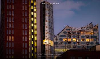 Elbphilharmonie after sunset