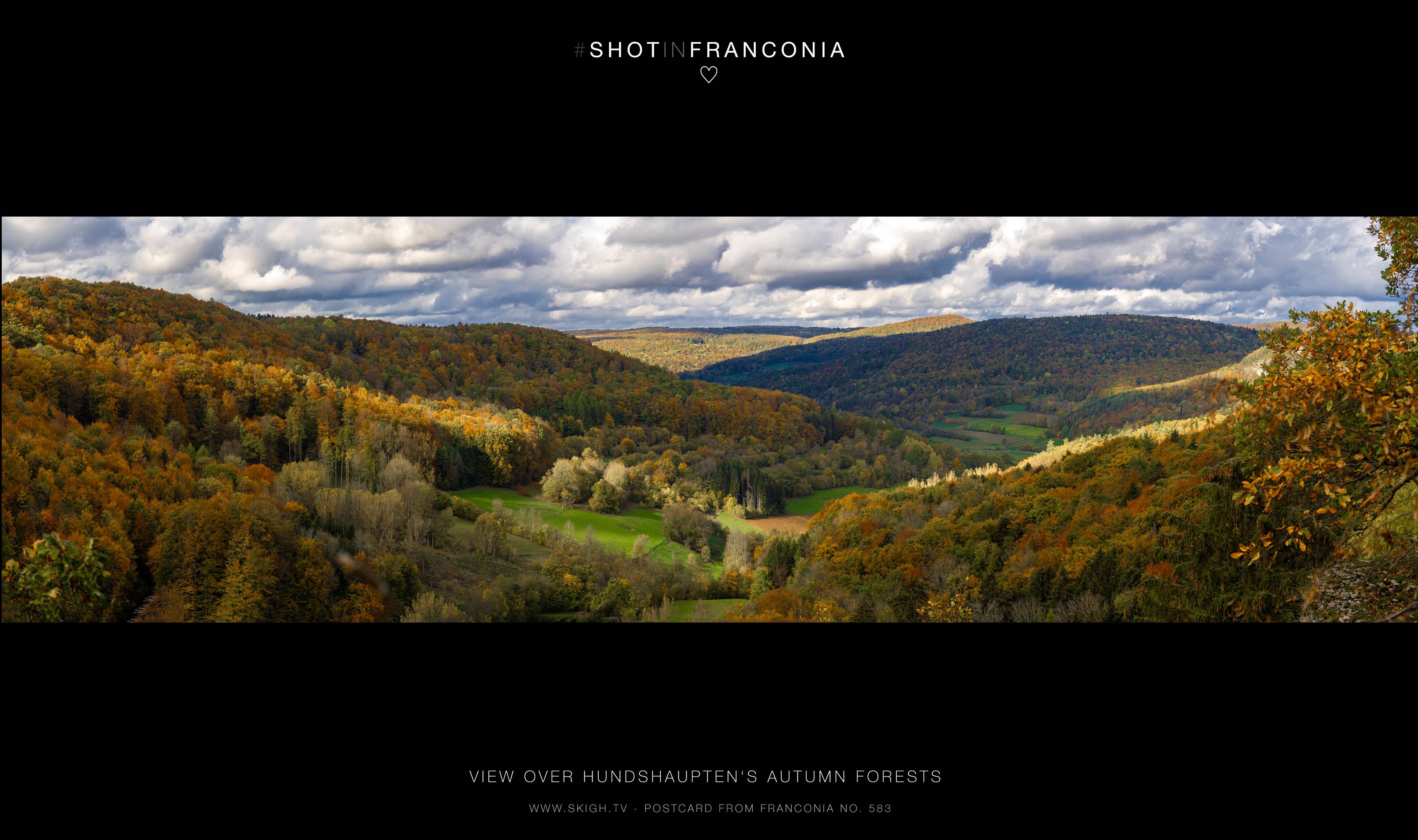 View over Hundshaupten's autumn forests