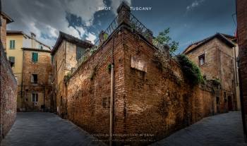 Vicolo di castelvecchio in Siena